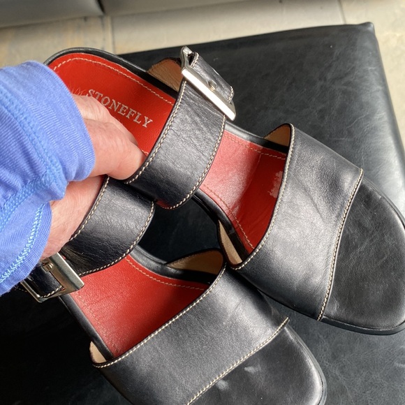 Cute Black STONEFLY Slide 2.5 Inch Heels Size 40/10 - Picture 2 of 14